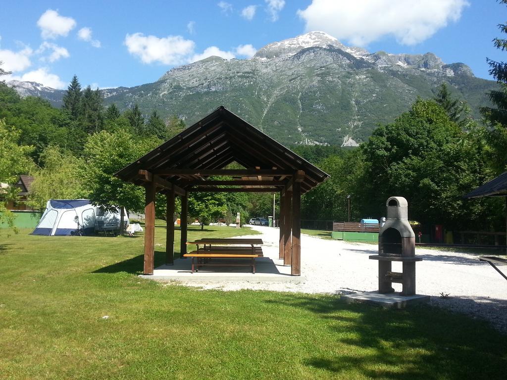 Camping Vodenca Hotel Bovec Ngoại thất bức ảnh